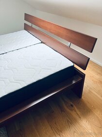 Manželská postel dřevěná Ikea 180x200 - 6