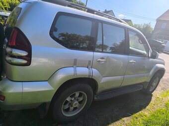Toyota Landcruiser 120 - 6