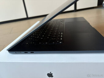 Zánovní 15" Apple MacBook Air M3, 16GB/SSD 256GB - záruka - 6