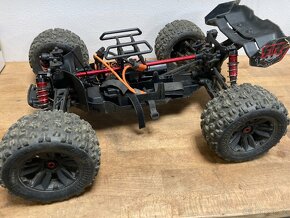 Arrma kraton 6s - 6