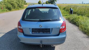 Škoda fabia 1.4 kombi r.v.2009 - 6