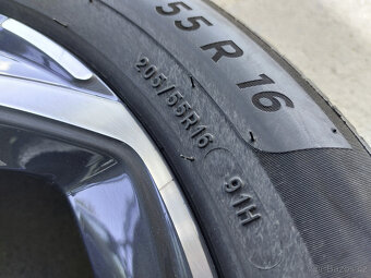 Originál alu kola 16" na Hyundai i30 letní - 6