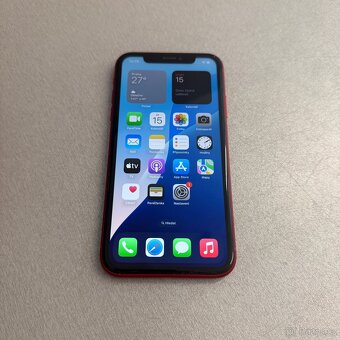 iPhone XR 64GB červený, 12 měsíců záruka - 6