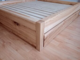 Manželská postel masiv jasan - 6