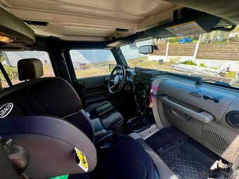 Jeep Wrangler JK Sport - 6