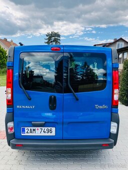 Renaul Trafic 2.0 Dci ,TOP STAV, 2x soupacky, 9 míst - 6