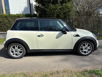 MINI COOPER D, 1.6 TDI - 6