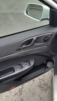 Škoda Octavia 2.0 Fsi r.v.2007 - 6