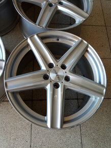 Mercedes DEZENT 8,5J x 18 ET35 - 6