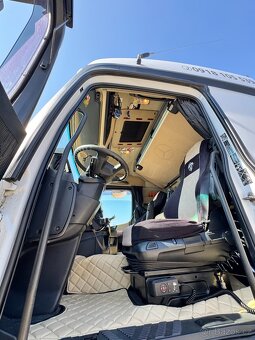 Mercedes Actros 2548 6x2 - 6