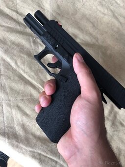 Prodám plynovku GBB KP-13 od kjw - 6