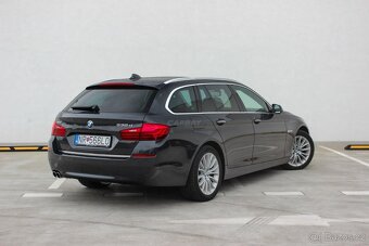 BMW Rad 5 530XD F11 Luxury 2016 - 6