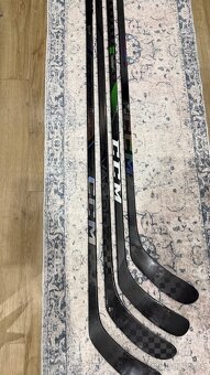 ✅ REPASOVANÉ - PRAVAČKY - BAUER + CCM ✅ - 6