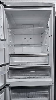 Lednice s mrazákem NO FROST, kombinovaná, výška 18 - 6