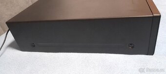 CD přehrávač Onkyo DX-C380-měnič kompaktních disků. - 6