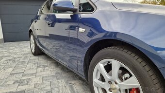OPEL ASTRA J 1.4 16V 88KW.6 RYCHL.BI-XENONY.NAJETO 103 TIS. - 6