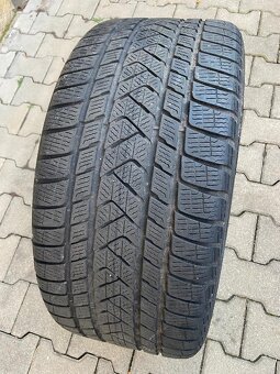 PNEU - 1 kus zn.PIRELLI RUNFLAT 275/35/20 - 6