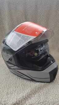 Výklopná helma na motorku. Nová - 6