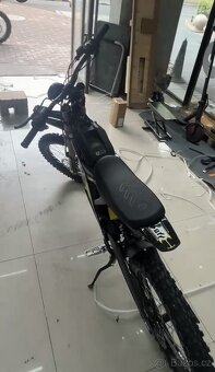 Surron Light Bee X 2025 – Nový model s EU certifikací, záruk - 6