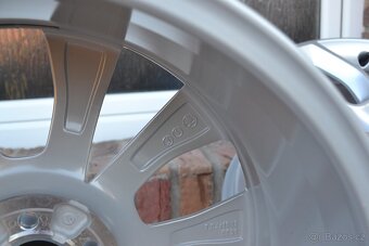 5x100 R18 Hliníkové disky originál Škoda Kamiq - 6