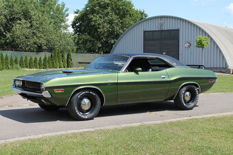 1970 Dodge Challenger R/T SE 383 V8, manuál - 6