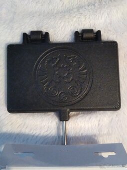 Sada litinových forem - ke grilování - Hamburgery, Sendviče - 6