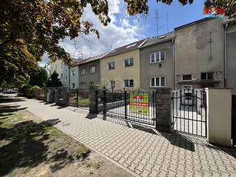 Pronájem parkovacího stání, 26m², Plzeň, ul. Jablonského - 6