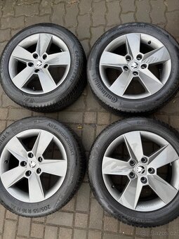 ORIGINÁL Alu Škoda ILIAS R16, 5x112 - TOP STAV - 6
