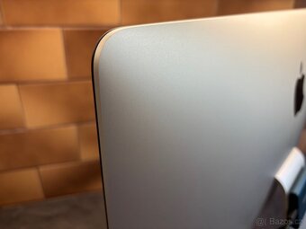 Apple iMac (Retina 4K, 21,5 palcový, 2019) A2116 - 6