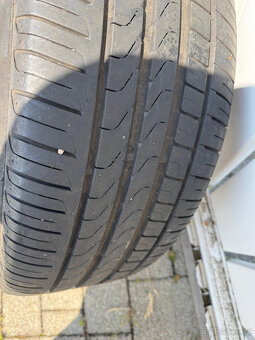 Kola AMG R19 z Mercedesu EQC - 6