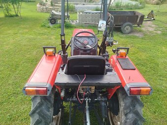 Malotraktor Yanmar F235D - 6