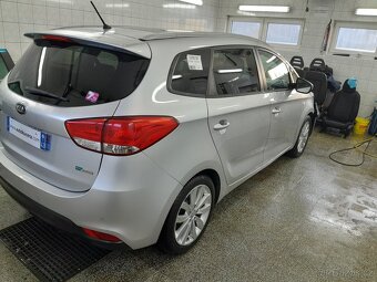 Kia Carens 1,7 CRDI 7-míst - 6