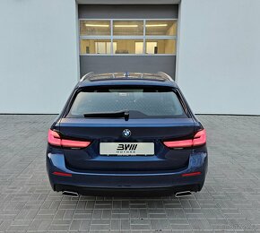 BMW Řada 5, 520d xDrive Touring - 6