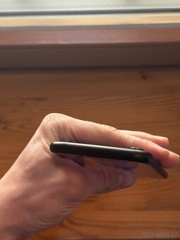 iPhone Xr 64gb 90% baterie - 6