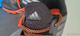 Pánské Adidas červeno-černé Springblade 41 1/3 - 6