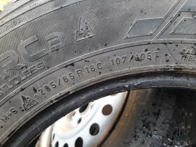 205/65/16 C Nokian WRC 3 107/105 T Zimní - 6