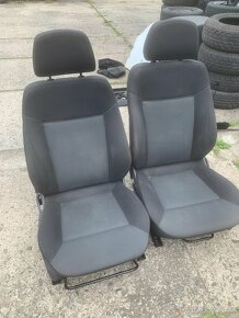 Opel vivaro sedačka Renault trafic řidič spolujezdec - 6