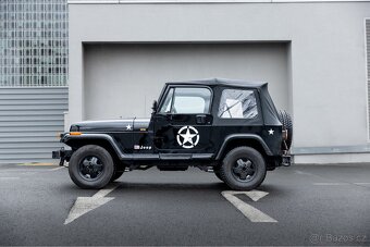 Jeep Wrangler YJ - 6