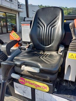 Minibagr Kubota KX019-4 LPG - 6