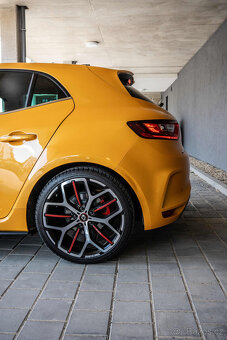 Renault Megan RS TROPHY 300 - 6