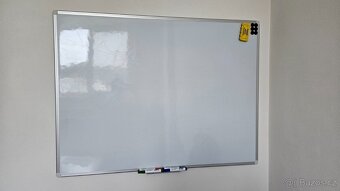 Soubor kancelářského nábytku - 6