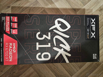 XFX Speedster QICK 319 Radeon RX 6700 XT 12G - 6