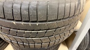 Pneu zimní 295/35 R21 - 6