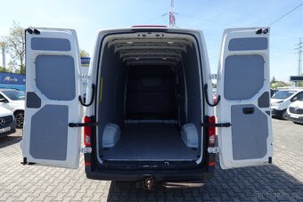 VW CRAFTER L2H2 2.0TDI KLIMA - 6