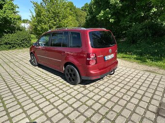 VW Touran 2.0TDI DSG 7mist - 6