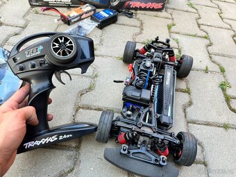 Traxxas Ford GT 4Tec 2.0 1:10 RTR Brushless - 6