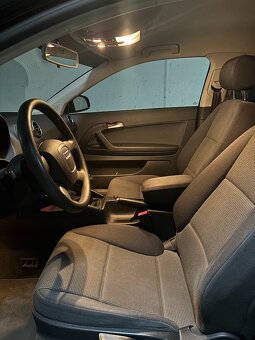 Audi A3 Sportback 1.6 MPI 75 kW, černá metalíza - 6