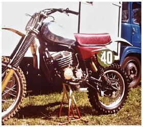 ČZ 250/978 Tovární speciál - 6