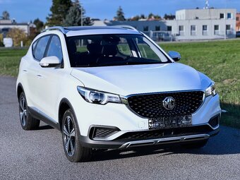 Elektrické SUV MG ZS Luxury Automat Kuze Panorama Kamera - 6