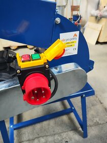 Kladivový, cepový drtič na biomasu, štěpku KDH 2,2 kW - 6
